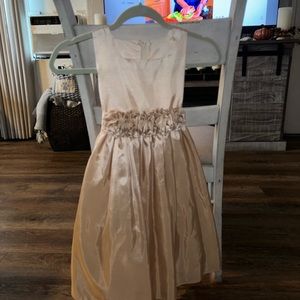 Girls formal holiday Easter dress cream size 6